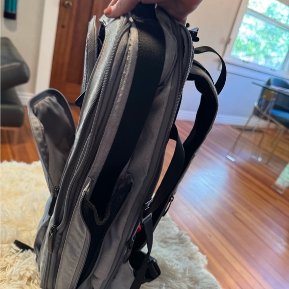 G-RO Companion Backpack XV – Ultimate Travel & Office Bag - Picture 10 of 10